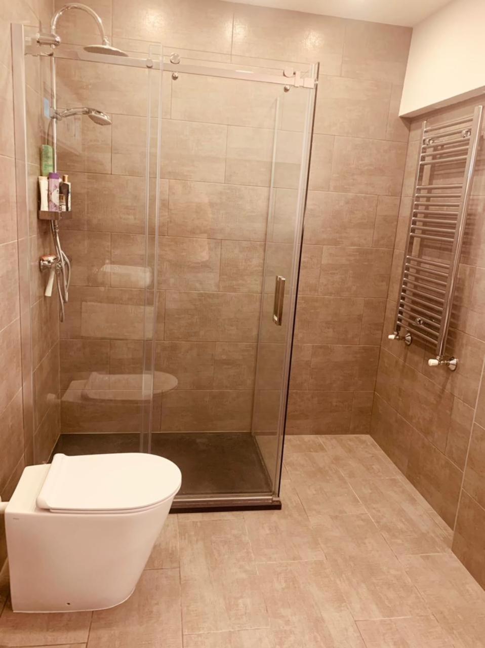 Seeblickwohnung Sirmione - Fronte Lago Mit Privatsteg Luaran gambar